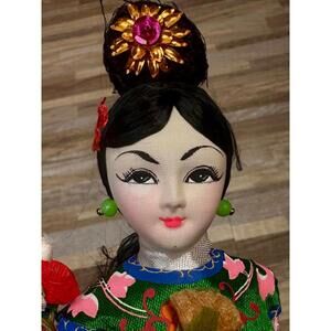 vintage asian lady doll silk kimono figurine 10in